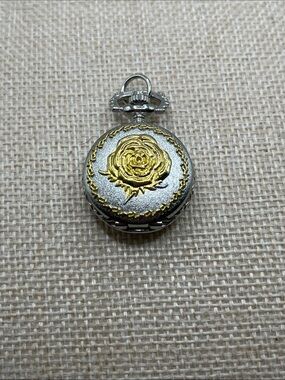 Tiny vintage Pocket Watch w/ Rose Flower Medallion New Battery